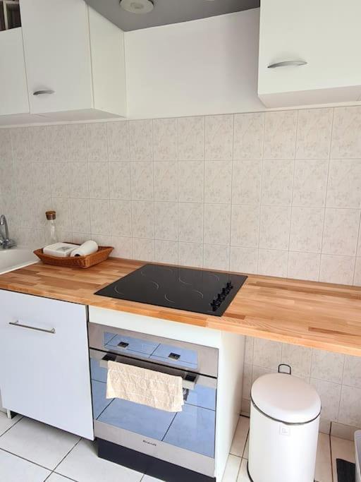 Gite De 70M² Avec Vue Sur Le Massif Du Pilat Clonas-sur-Vareze Luaran gambar